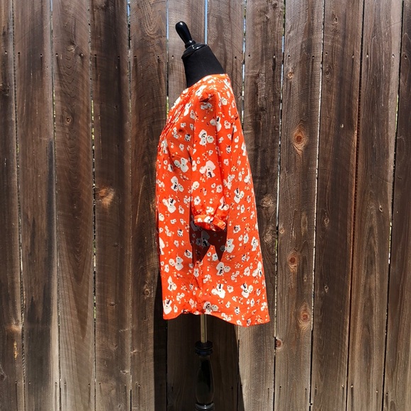 Top - Picture 2 of 3